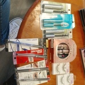 Eyeliner and mascara bundle